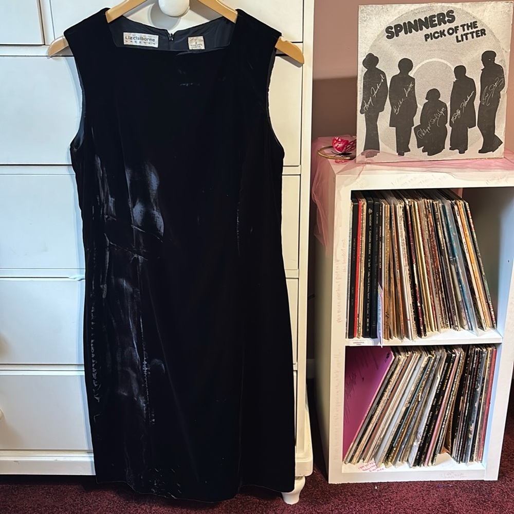Vintage 90s Y2K Sexy LBD Black Velvet Iconic Cocktail Evening Party Dress 8 Hot